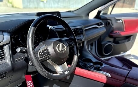 Lexus RX IV рестайлинг, 2017 год, 4 480 000 рублей, 11 фотография