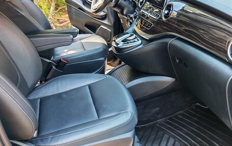 Mercedes-Benz V-Класс, 2018 год, 4 499 999 рублей, 9 фотография
