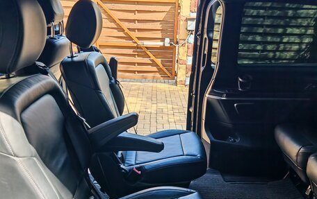 Mercedes-Benz V-Класс, 2018 год, 4 499 999 рублей, 26 фотография