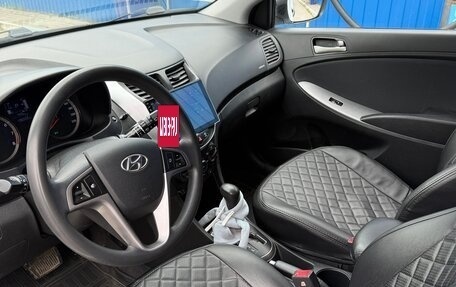 Hyundai Solaris II рестайлинг, 2015 год, 850 000 рублей, 8 фотография