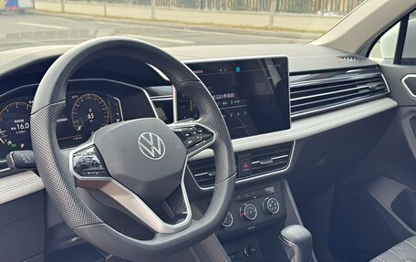 Volkswagen Tiguan II, 2023 год, 2 650 000 рублей, 12 фотография
