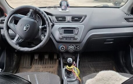 KIA Rio III рестайлинг, 2014 год, 900 000 рублей, 6 фотография