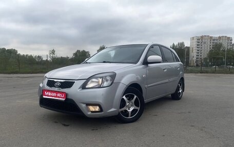 KIA Rio II, 2010 год, 627 000 рублей, 1 фотография