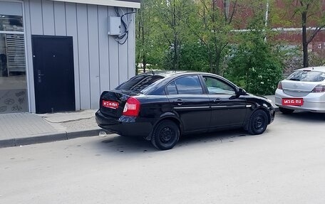 Hyundai Verna II, 2006 год, 450 000 рублей, 1 фотография