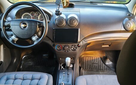 Chevrolet Aveo III, 2010 год, 450 000 рублей, 6 фотография