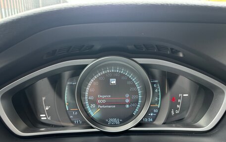 Volvo V40 Cross Country I, 2013 год, 1 330 000 рублей, 9 фотография