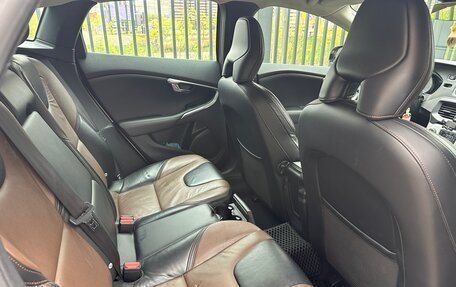 Volvo V40 Cross Country I, 2013 год, 1 330 000 рублей, 7 фотография