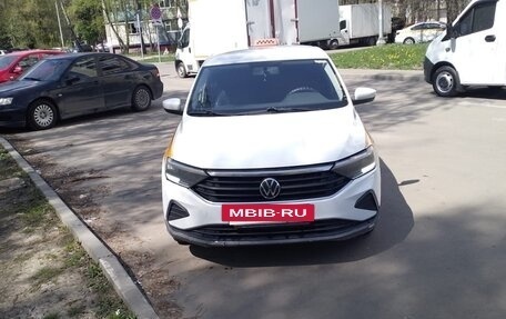 Volkswagen Polo VI (EU Market), 2020 год, 1 100 000 рублей, 2 фотография