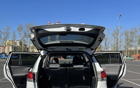 Toyota Wish II, 2010 год, 950 000 рублей, 8 фотография