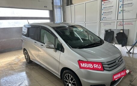 Honda Freed I, 2011 год, 1 000 000 рублей, 4 фотография