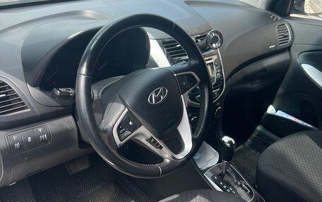Hyundai Solaris II рестайлинг, 2011 год, 835 000 рублей, 9 фотография