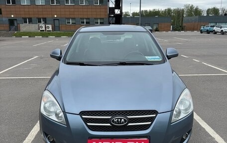 KIA cee'd I рестайлинг, 2009 год, 650 000 рублей, 2 фотография
