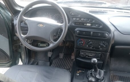 Chevrolet Niva I рестайлинг, 2003 год, 210 000 рублей, 6 фотография