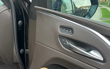 Cadillac Escalade V, 2022 год, 13 000 000 рублей, 6 фотография