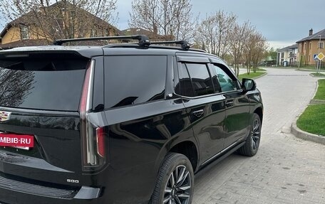 Cadillac Escalade V, 2022 год, 13 000 000 рублей, 4 фотография