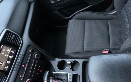 KIA Sportage IV рестайлинг, 2019 год, 2 200 000 рублей, 19 фотография