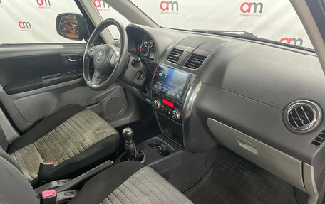 Suzuki SX4 II рестайлинг, 2010 год, 699 000 рублей, 12 фотография