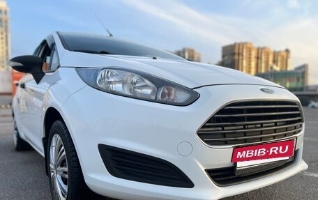 Ford Fiesta, 2015 год, 615 000 рублей, 10 фотография