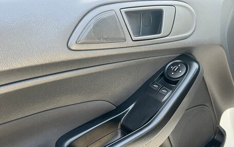 Ford Fiesta, 2015 год, 615 000 рублей, 27 фотография