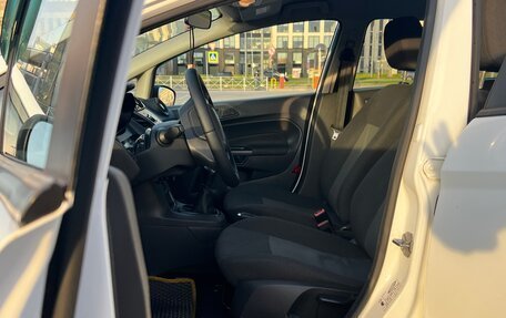 Ford Fiesta, 2015 год, 615 000 рублей, 25 фотография