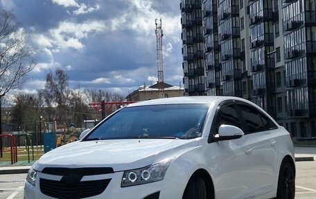 Chevrolet Cruze II, 2013 год, 720 000 рублей, 3 фотография