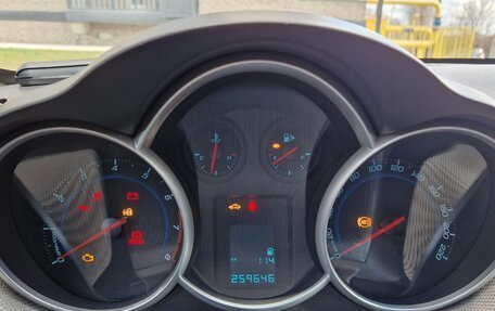 Chevrolet Cruze II, 2013 год, 720 000 рублей, 9 фотография