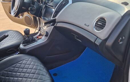 Chevrolet Cruze II, 2013 год, 720 000 рублей, 14 фотография