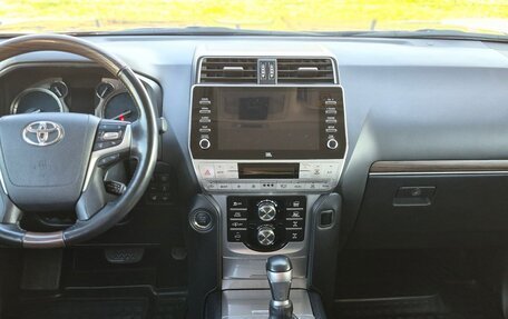 Toyota Land Cruiser Prado 150 рестайлинг 2, 2021 год, 6 980 000 рублей, 20 фотография