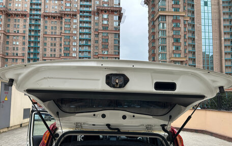 Nissan Note II рестайлинг, 2011 год, 13 фотография