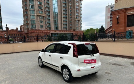 Nissan Note II рестайлинг, 2011 год, 4 фотография