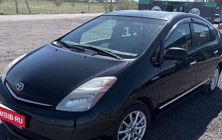 Toyota Prius, 2009 год, 600 000 рублей, 2 фотография
