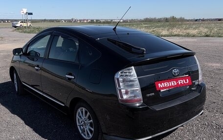 Toyota Prius, 2009 год, 600 000 рублей, 3 фотография