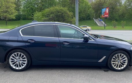 BMW 5 серия, 2018 год, 2 800 000 рублей, 3 фотография