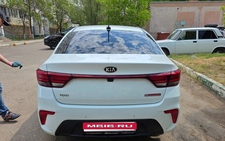 KIA Rio IV, 2020 год, 2 500 000 рублей, 6 фотография