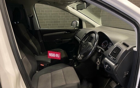 Volkswagen Sharan II, 2011 год, 1 340 000 рублей, 10 фотография