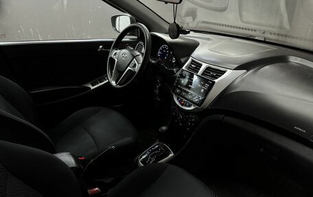 Hyundai Solaris II рестайлинг, 2011 год, 664 777 рублей, 9 фотография