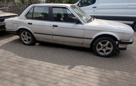 BMW 3 серия, 1986 год, 70 000 рублей, 3 фотография