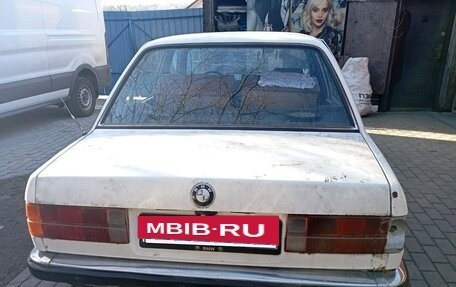 BMW 3 серия, 1986 год, 70 000 рублей, 9 фотография