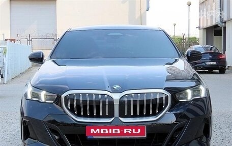 BMW 5 серия, 2024 год, 6 044 000 рублей, 1 фотография