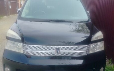 Toyota Voxy II, 2005 год, 1 050 000 рублей, 1 фотография