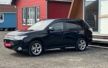 Mitsubishi Outlander III рестайлинг 3, 2012 год, 1 055 000 рублей, 1 фотография