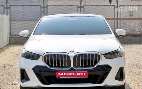 BMW 5 серия, 2024 год, 5 812 000 рублей, 1 фотография