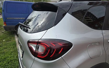Renault Kaptur I рестайлинг, 2020 год, 1 800 000 рублей, 4 фотография
