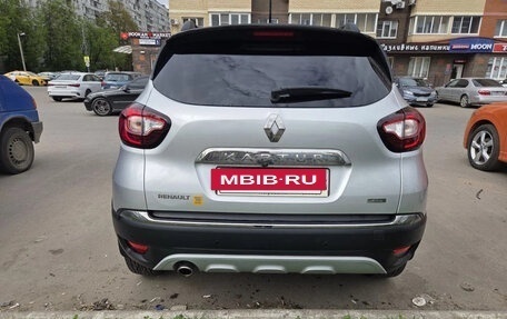 Renault Kaptur I рестайлинг, 2020 год, 1 800 000 рублей, 3 фотография