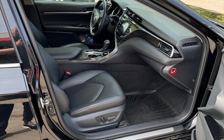 Toyota Camry, 2020 год, 3 120 000 рублей, 7 фотография