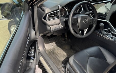 Toyota Camry, 2020 год, 3 120 000 рублей, 12 фотография