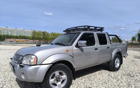 Nissan NP300, 2013 год, 750 000 рублей, 2 фотография