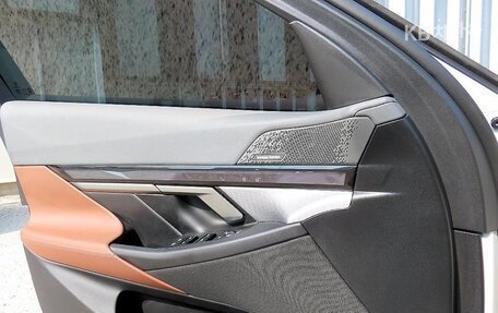 BMW 5 серия, 2024 год, 5 812 000 рублей, 10 фотография