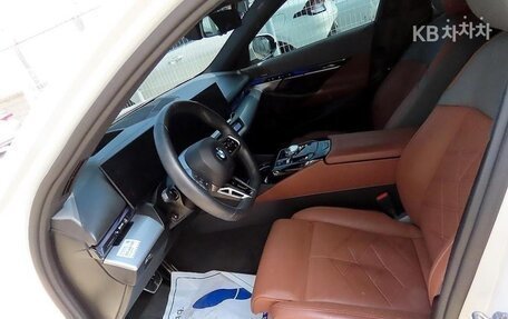 BMW 5 серия, 2024 год, 5 812 000 рублей, 5 фотография