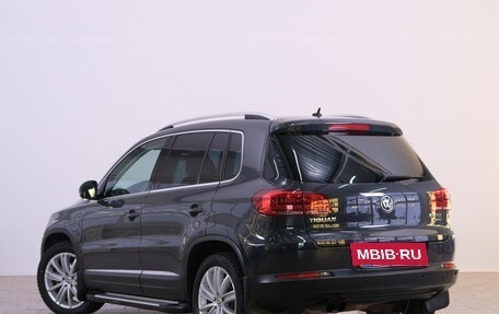 Volkswagen Tiguan I, 2015 год, 1 849 000 рублей, 5 фотография